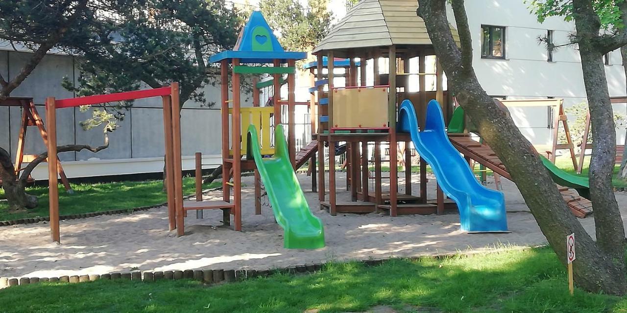 Apartament Sloneczny Kołobrzeg Esterno foto